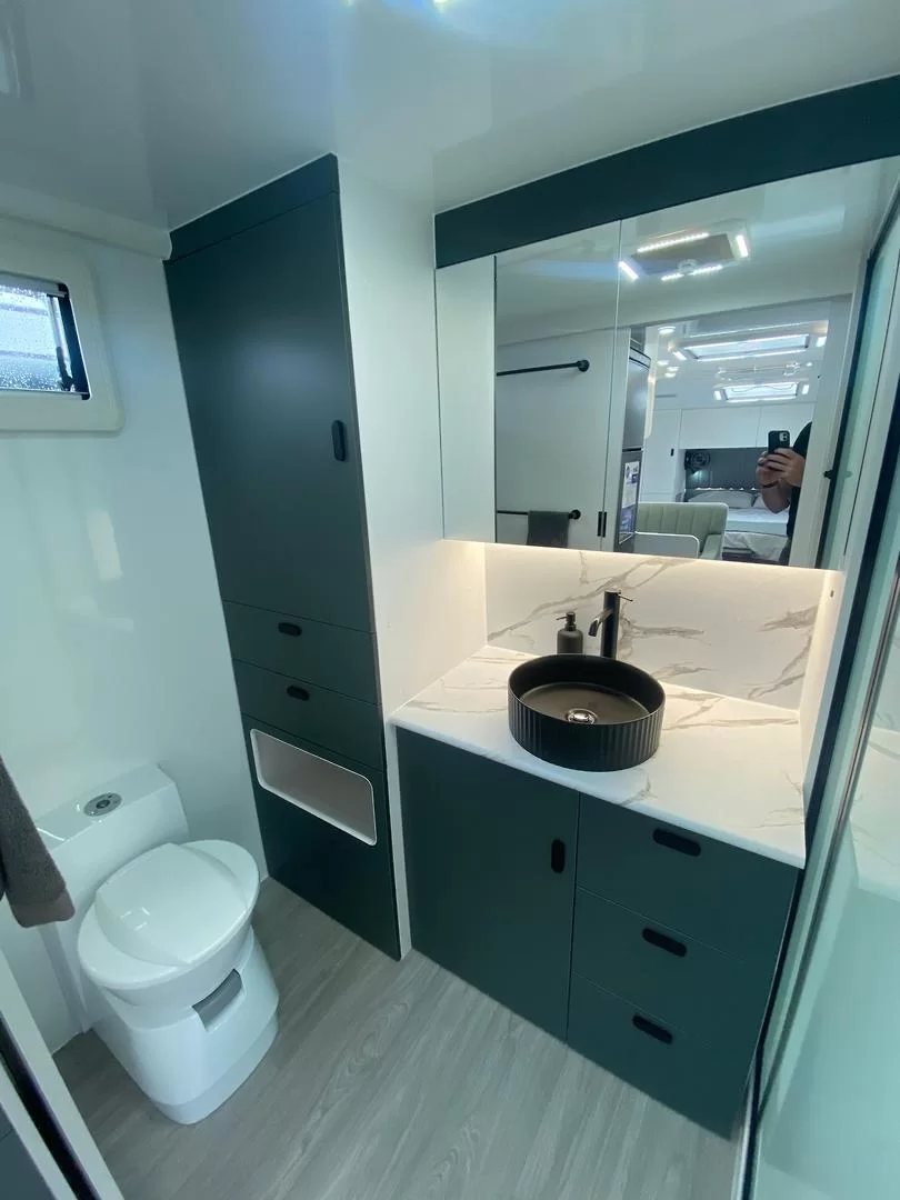 Crusader Excalibur Duke MY25