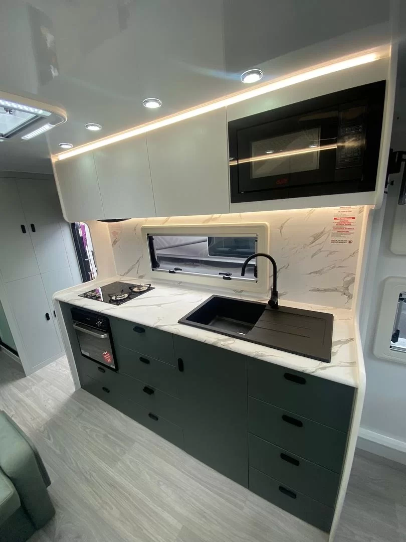 Crusader Excalibur Duke MY25