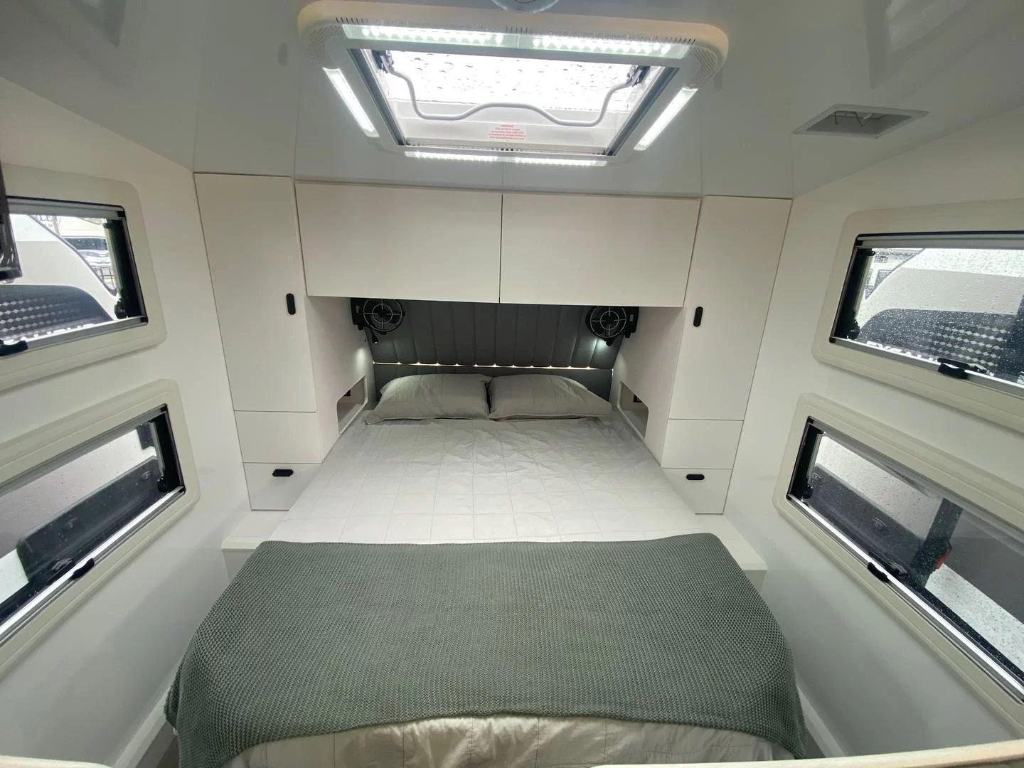 Crusader Excalibur Duke MY25