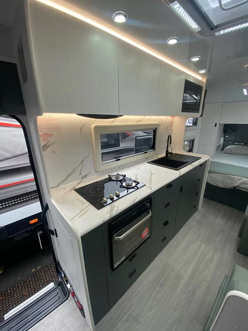 Crusader Excalibur Duke MY25