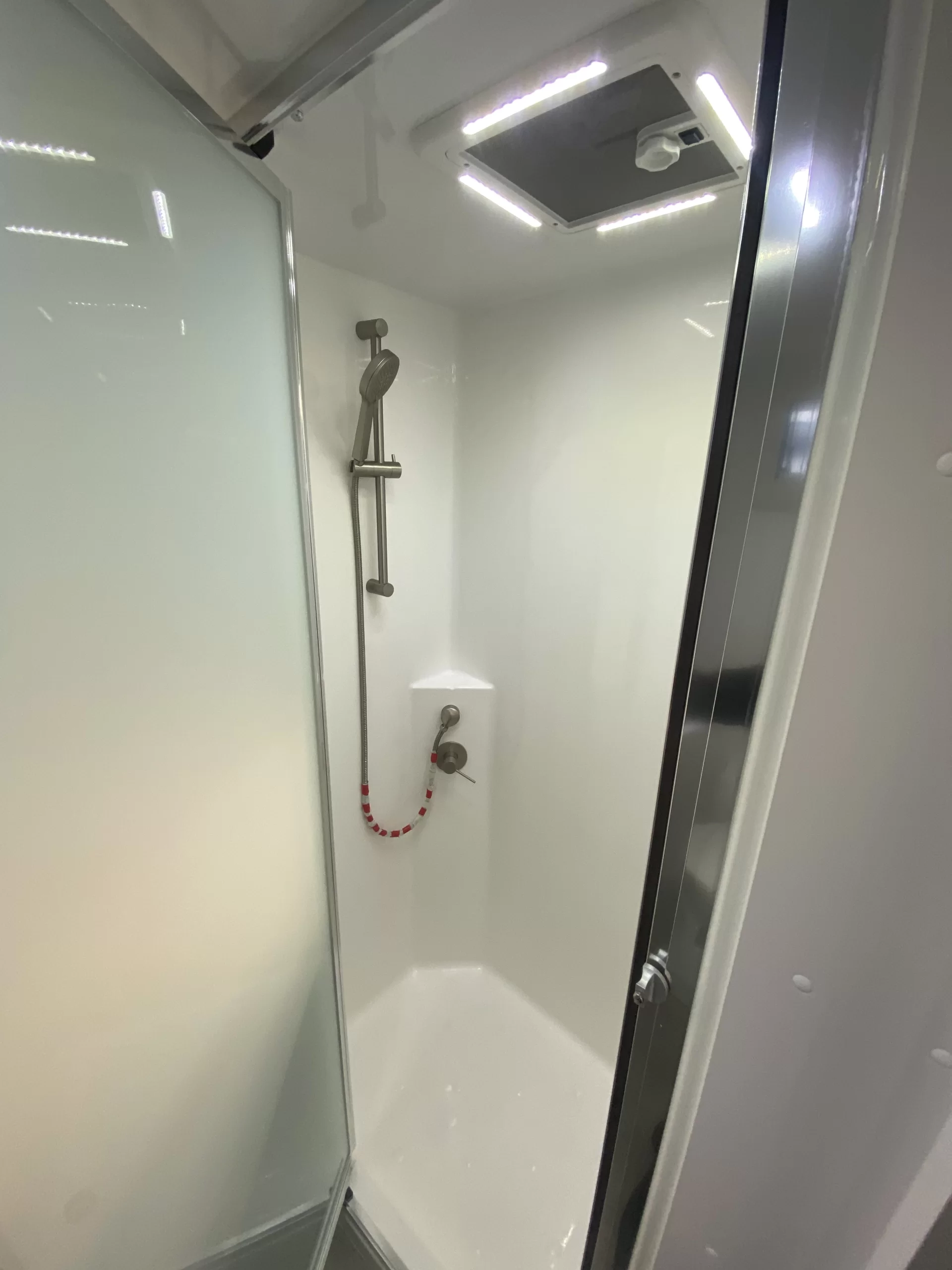 Crusader Excalibur Nobleman MY25