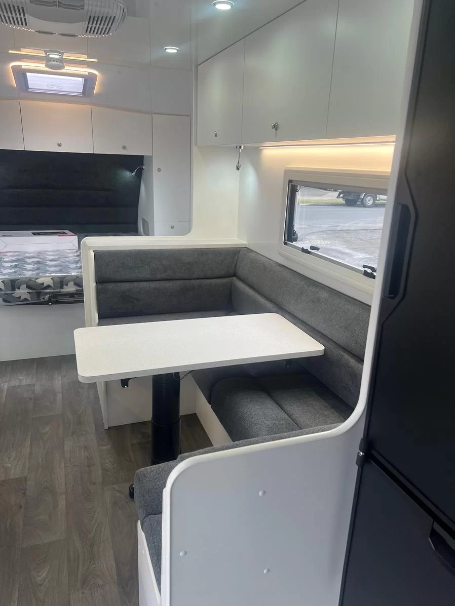 Dreamhaven 20 Series Tourline Full COmposite