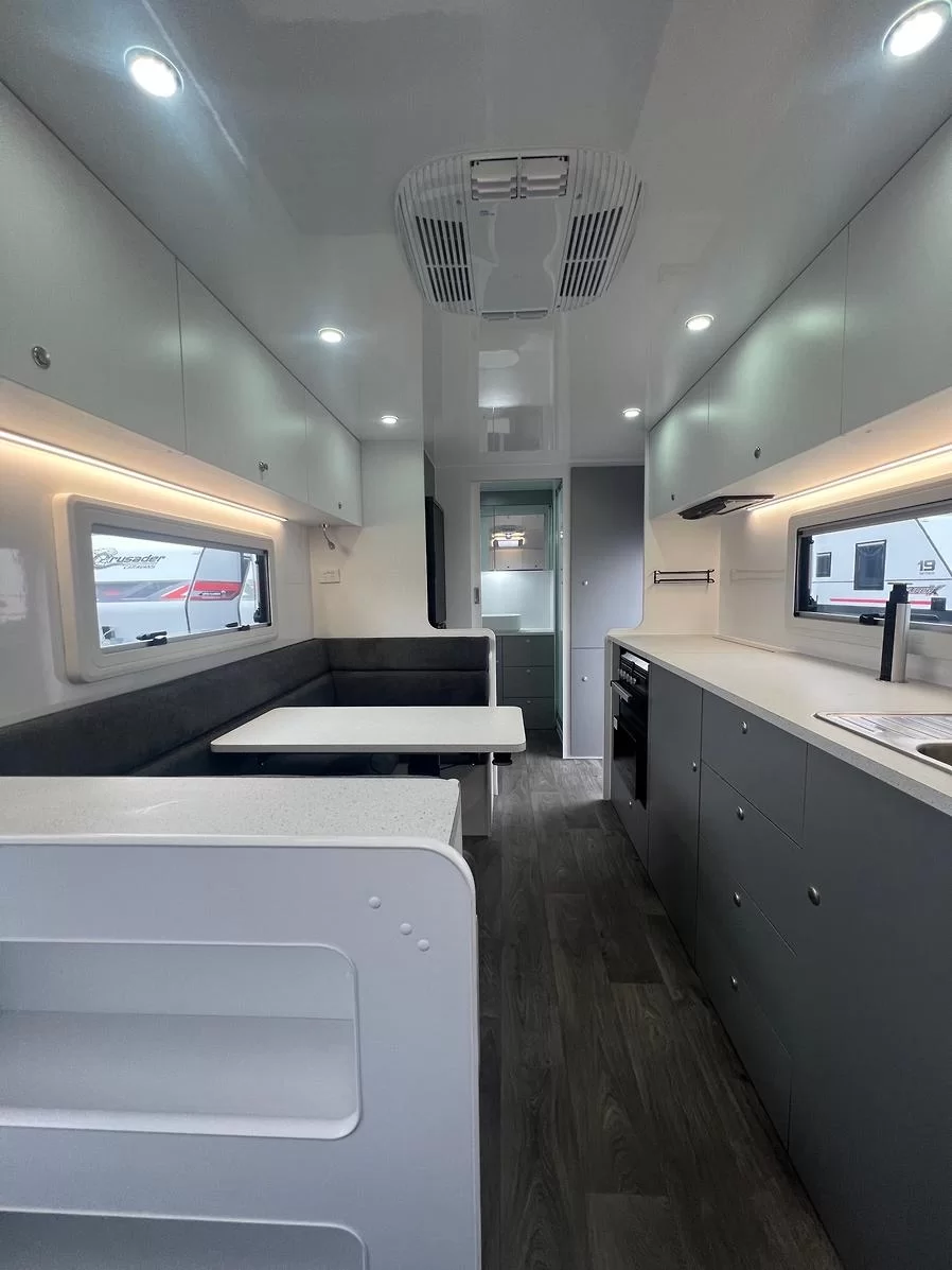 Dreamhaven 20 Series Tourline Full COmposite