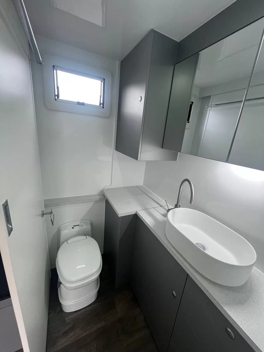 Dreamhaven 20 Series Tourline Full COmposite