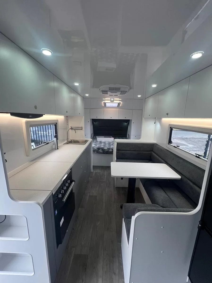 Dreamhaven 20 Series Tourline Full COmposite