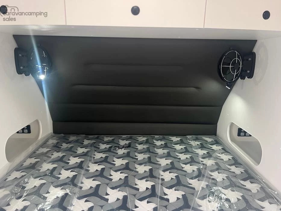 Dreamhaven 21 Series Super X Bunks