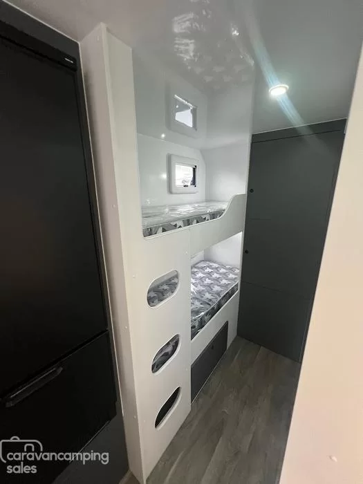 Dreamhaven 21 Series Super X Bunks