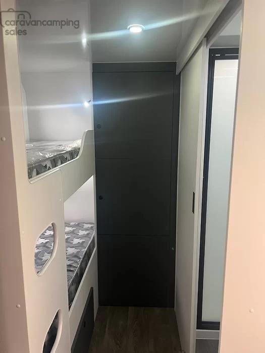 Dreamhaven 21 Series Super X Bunks