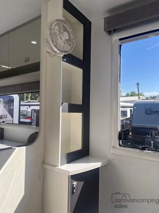 Coromal Pioneer XC 612