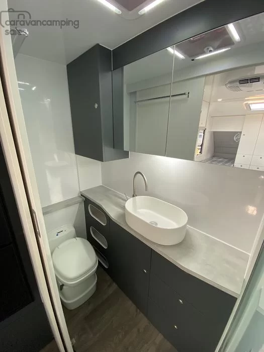 15 Series Tourline Caravan