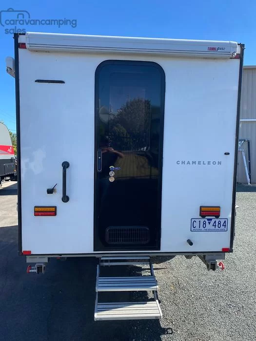Exterior Slider Image