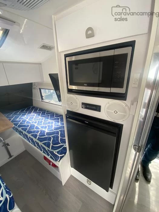 2021 Crusader Gladiator