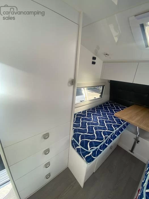 2021 Crusader Gladiator