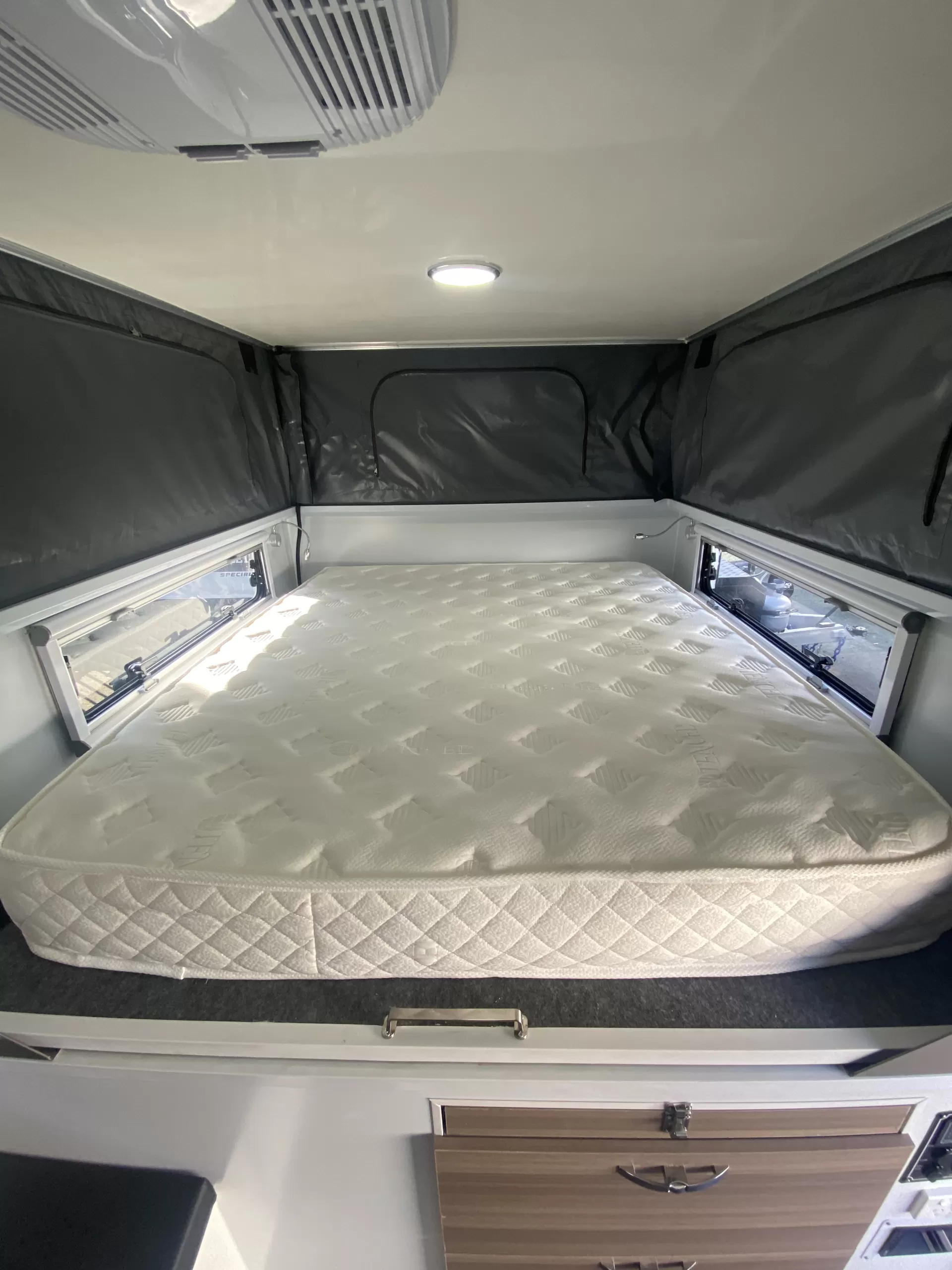 Far Horizon Tuff Track Escape