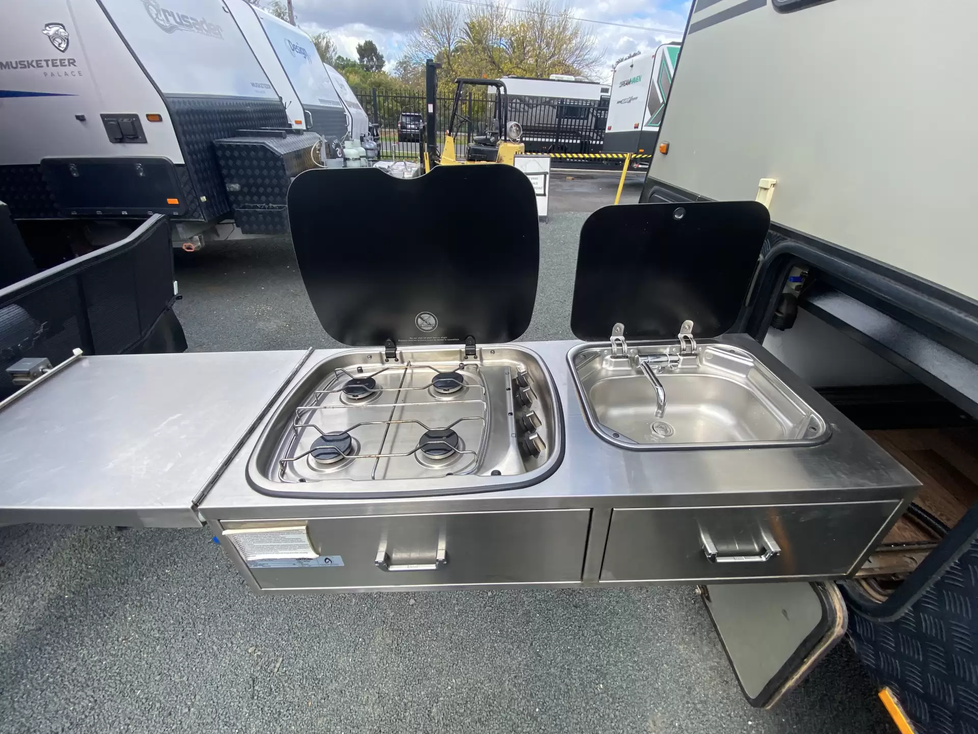 MDC XT12HR