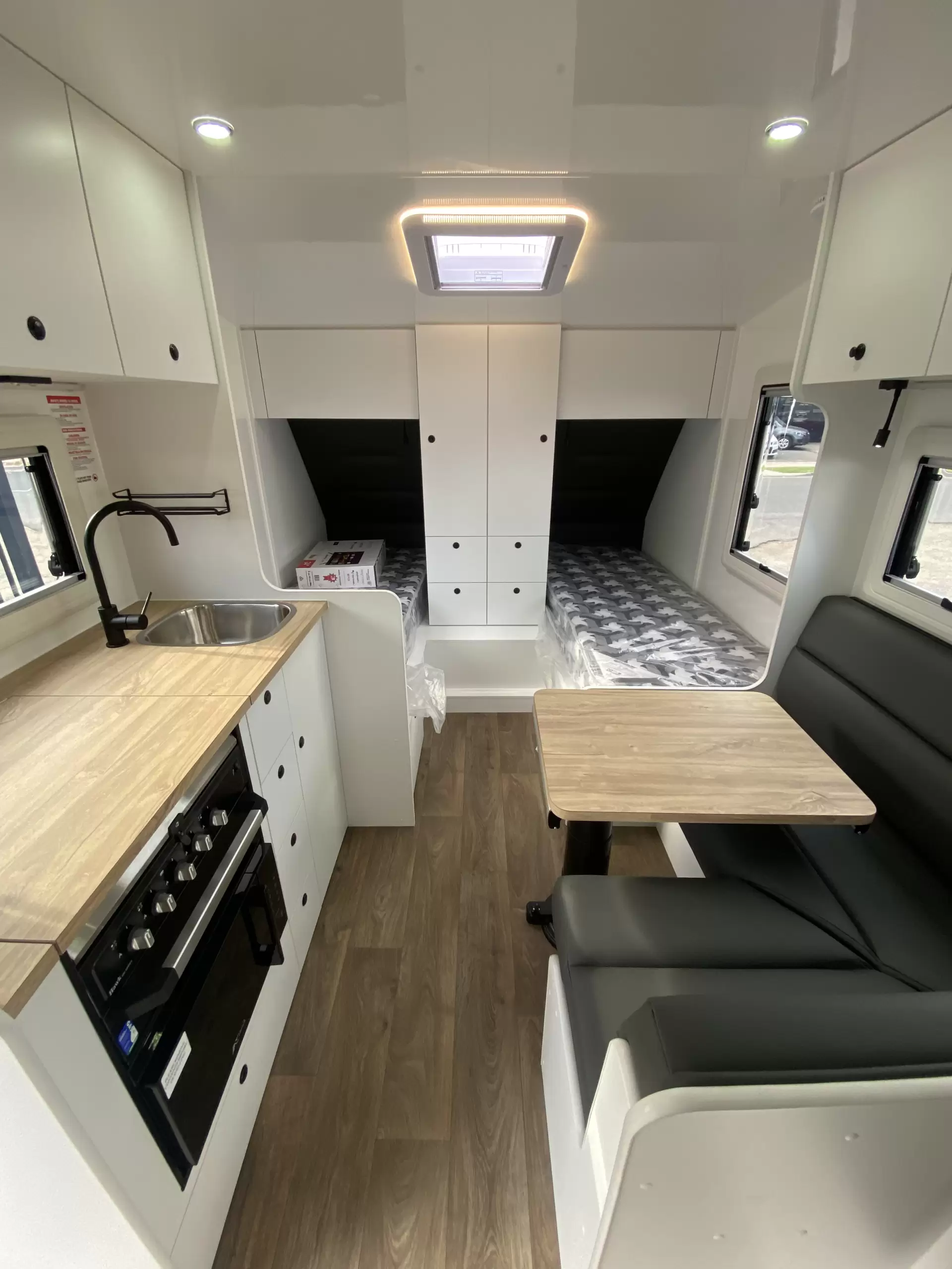15 Series Tourline Caravan