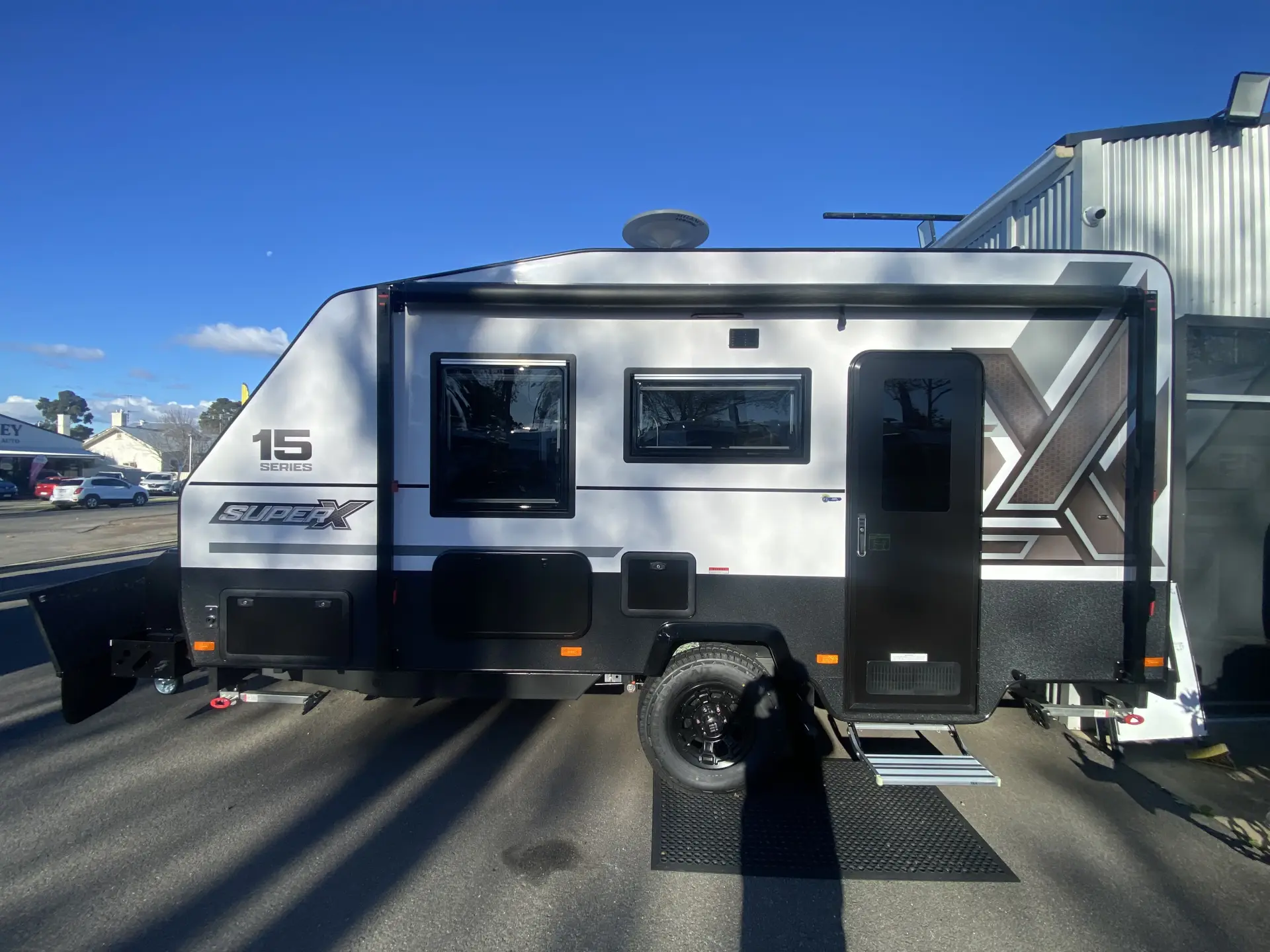 15 Series SuperX Caravan MY26