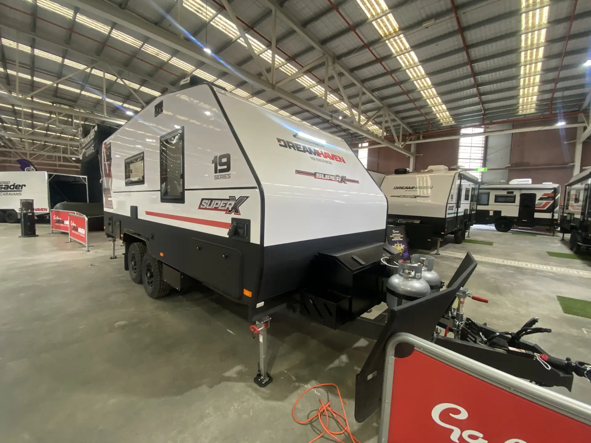 19 Series SuperX Caravan
