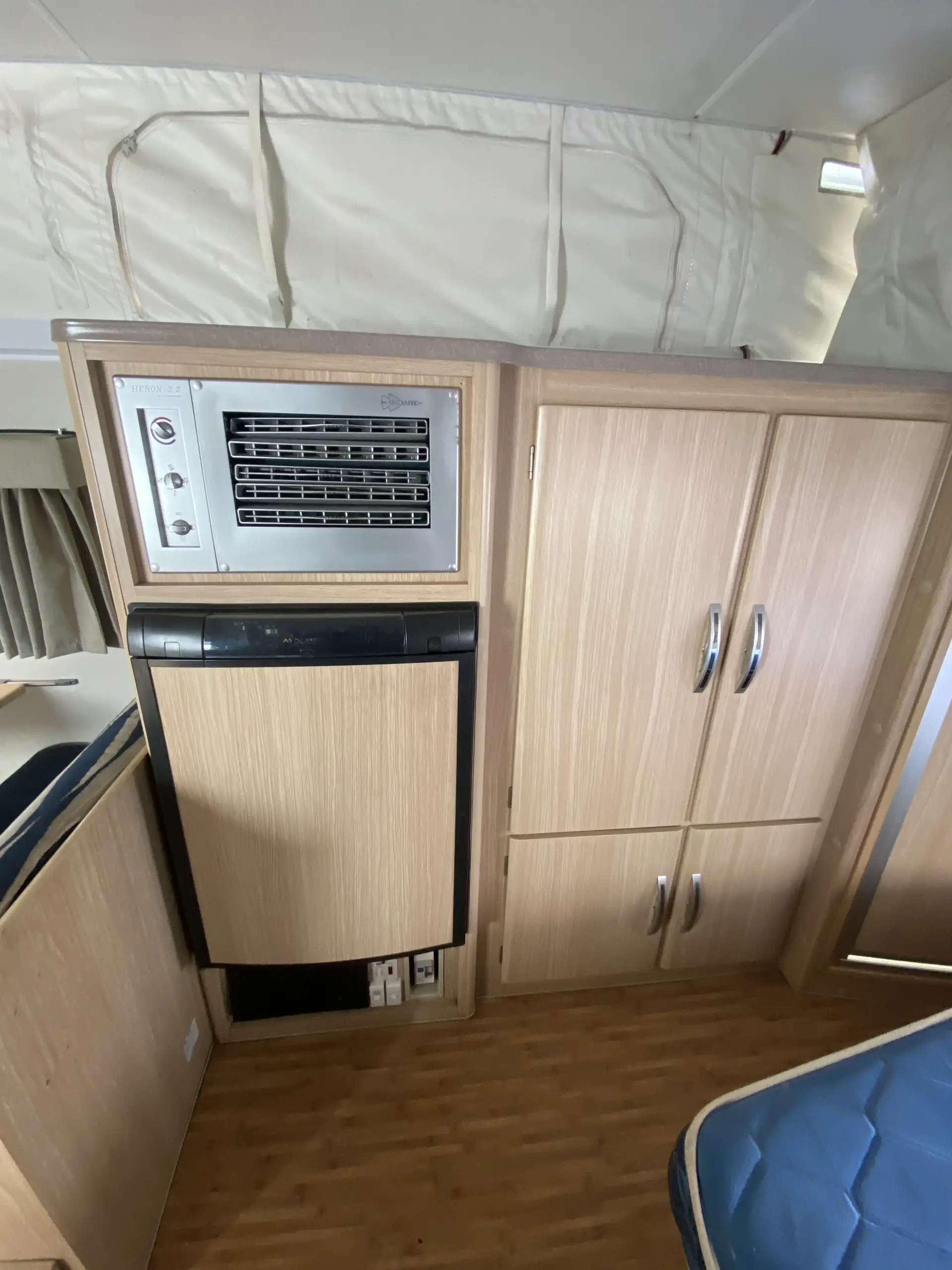 2011 Jayco Discovery pop-top
