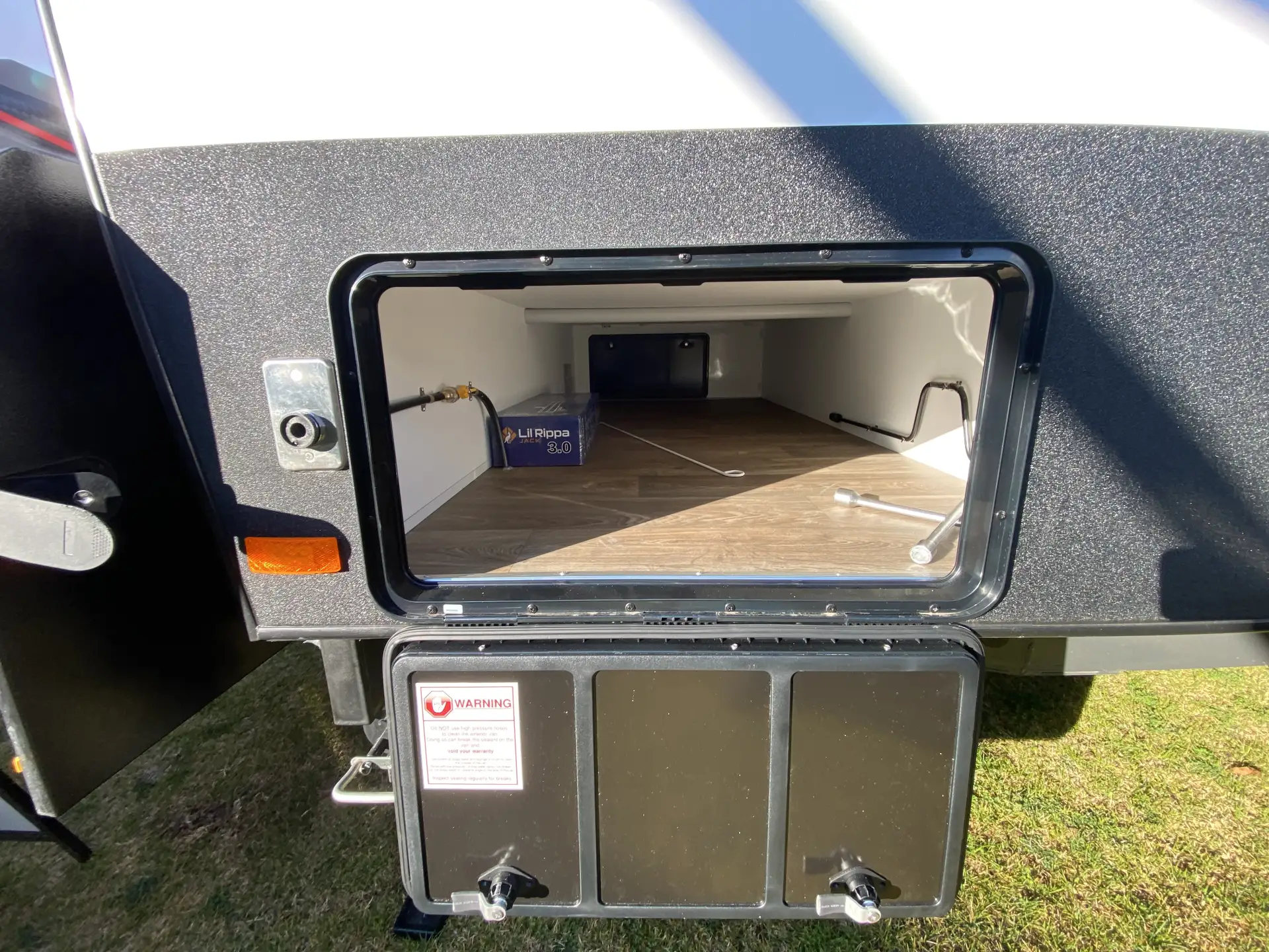 Exterior Slider Image