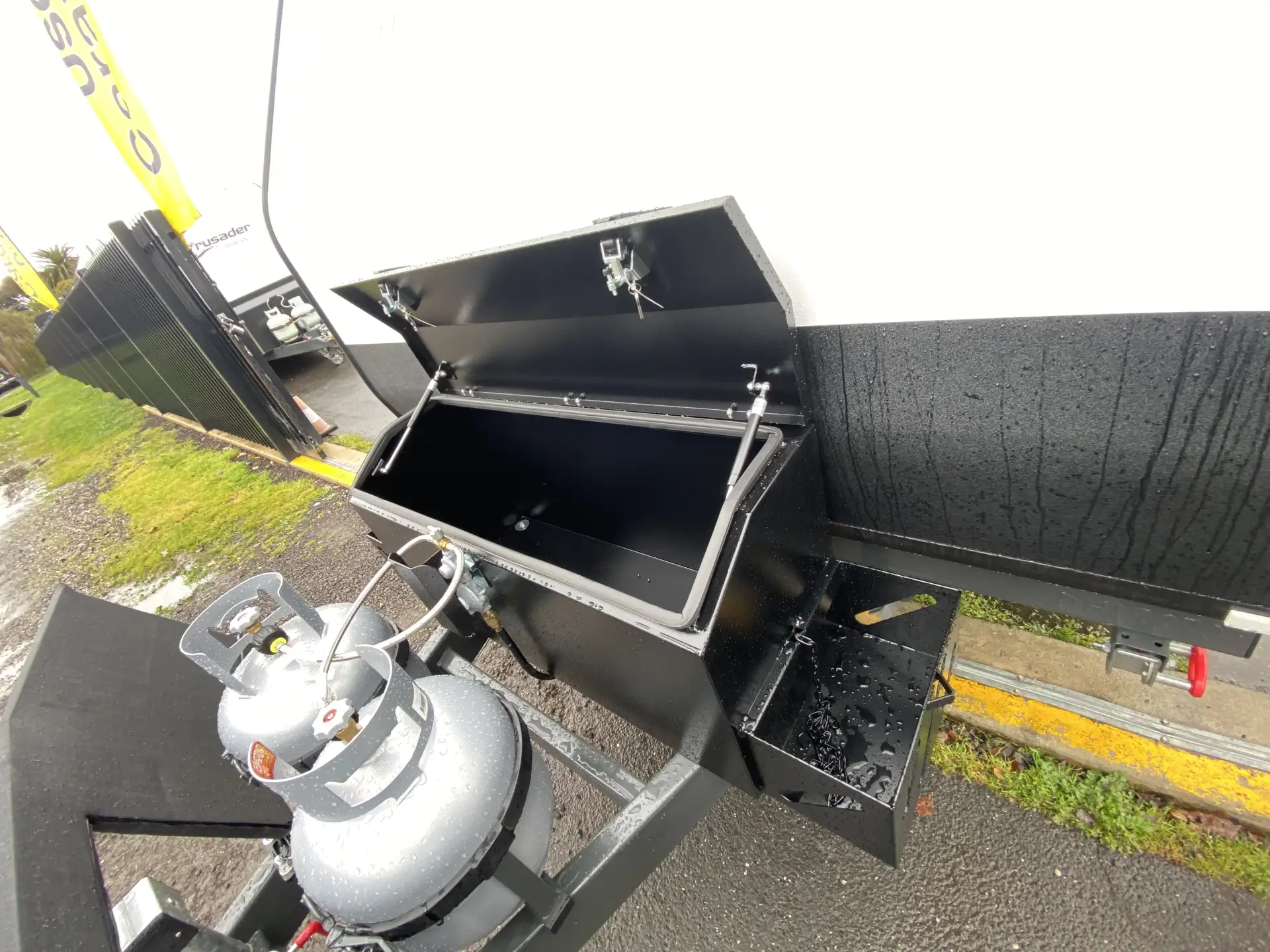 18 Series SuperX Caravan Image