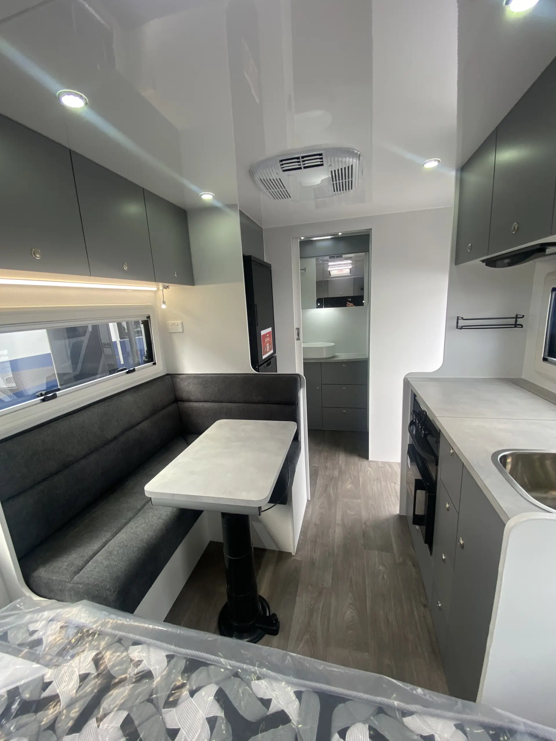 15 Series Tourline Caravan Image