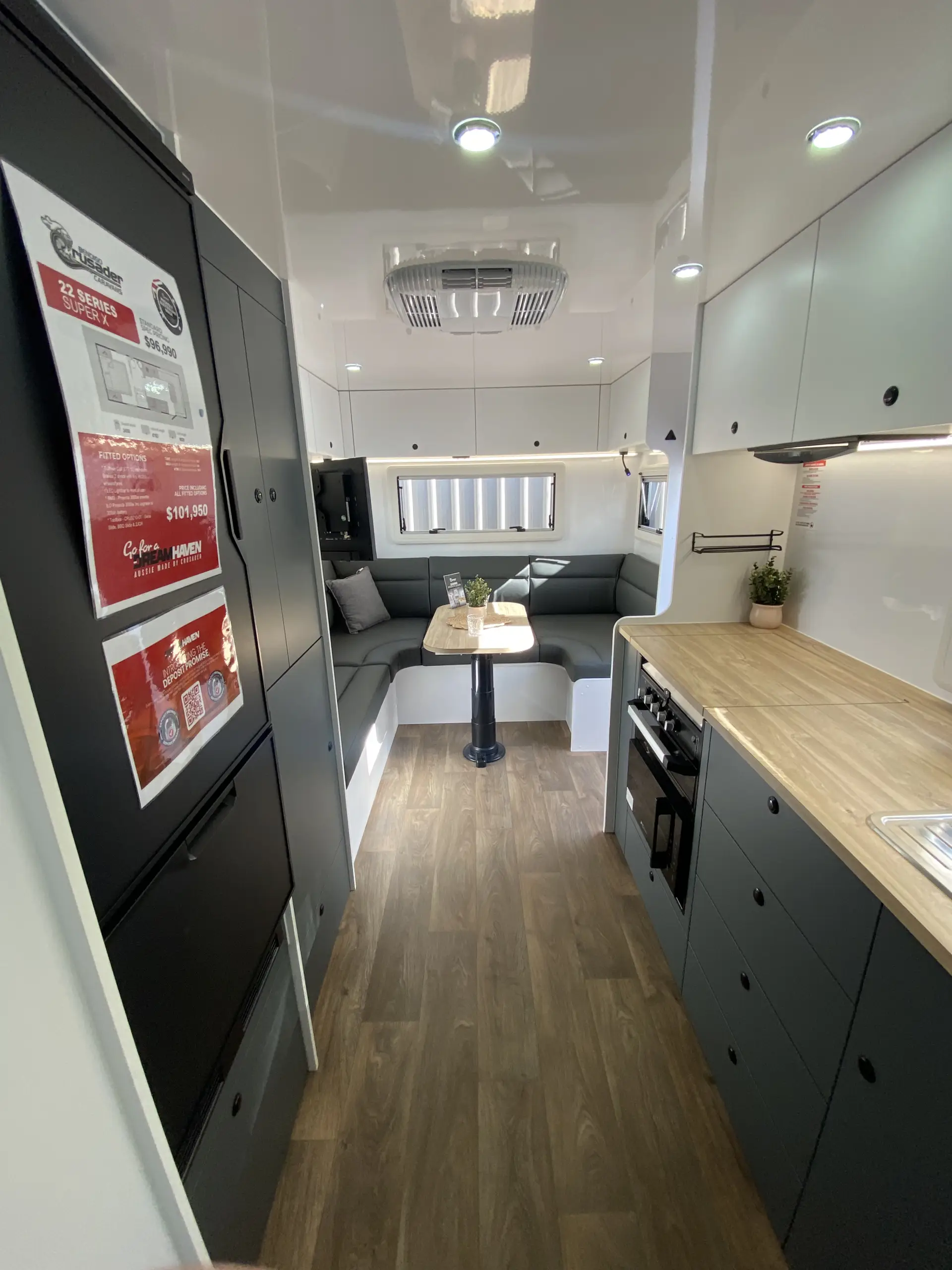 22 Series SuperX Caravan Image