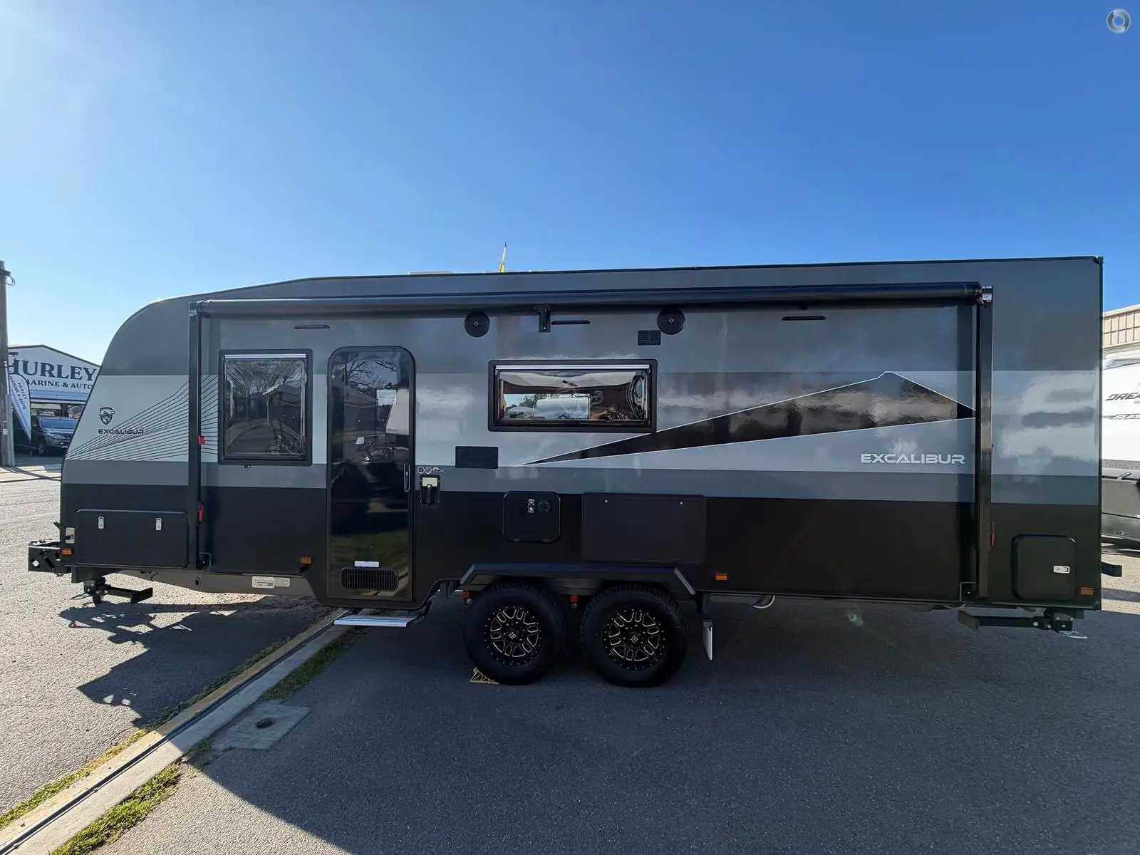 Exterior Slider Image