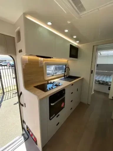 2025 Crusader Prince My25