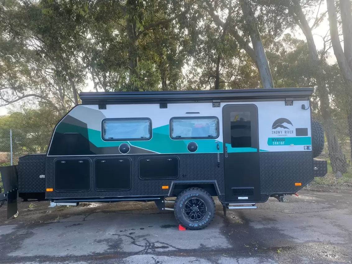 NEW 2025 SNOWY RIVER SRH16F 1 BUNK