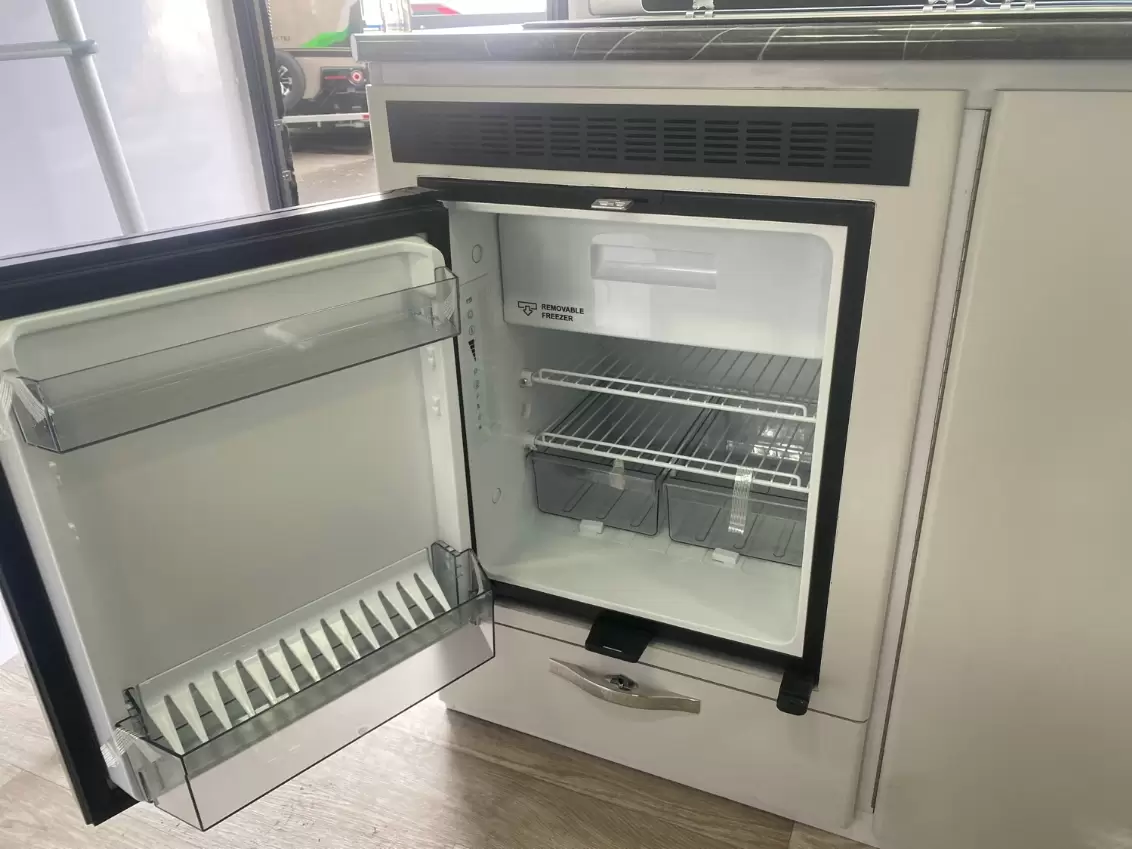 NEW 2025 SNOWY RIVER SRH16F 1 BUNK