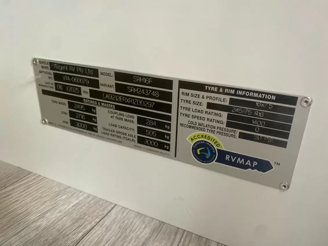 NEW 2025 SNOWY RIVER SRH16F 1 BUNK