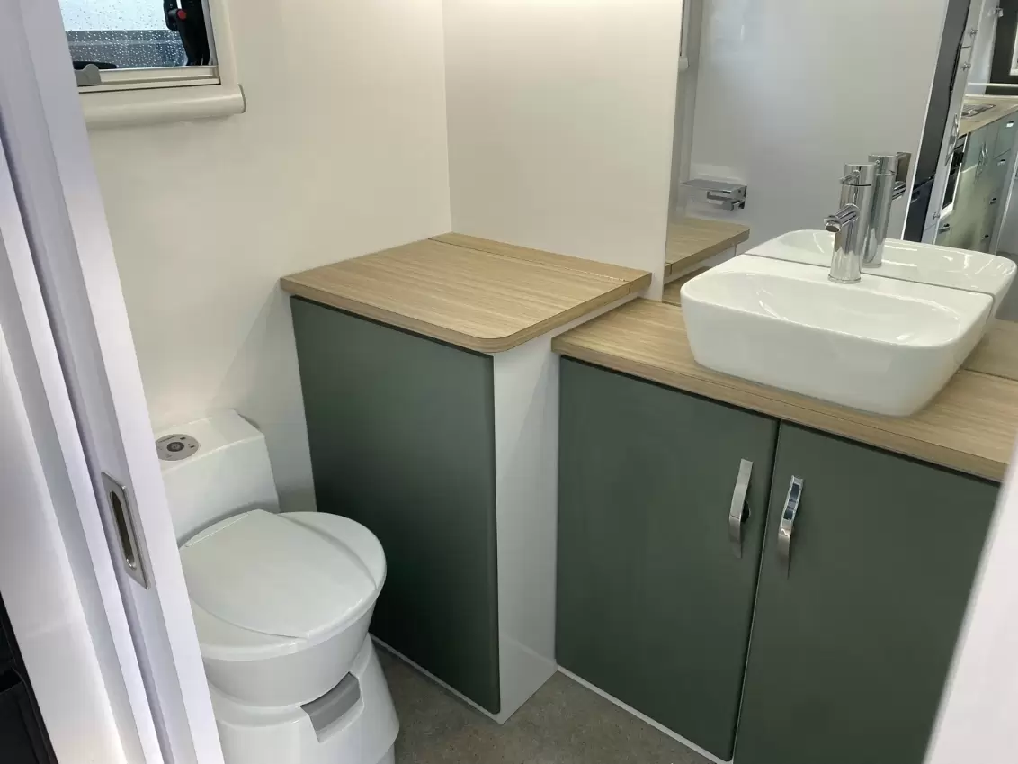 NEW 2025 SNOWY RIVER SRC22