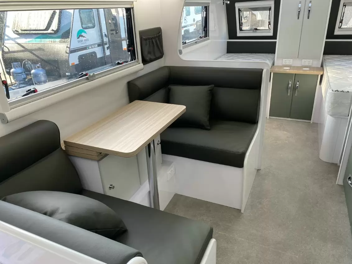 NEW 2025 SNOWY RIVER SRC22