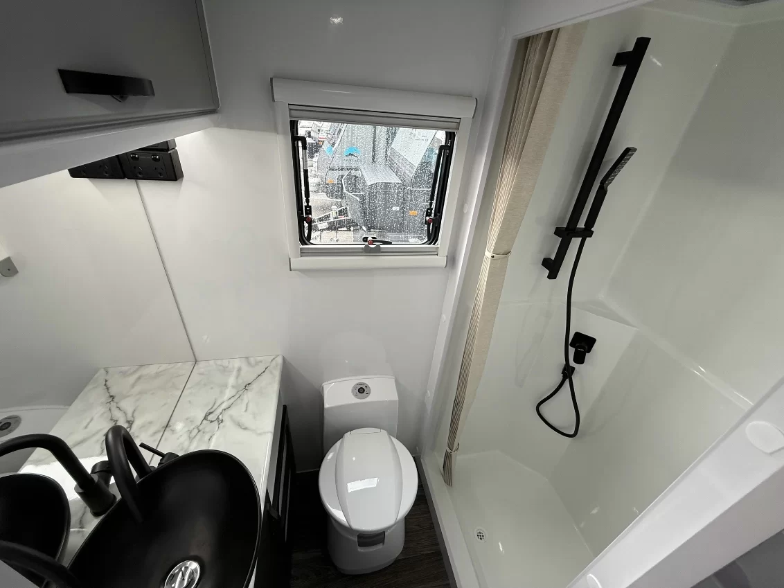 NEW 2025 SNOWY RIVER SRT18F 2 BUNKS caravan