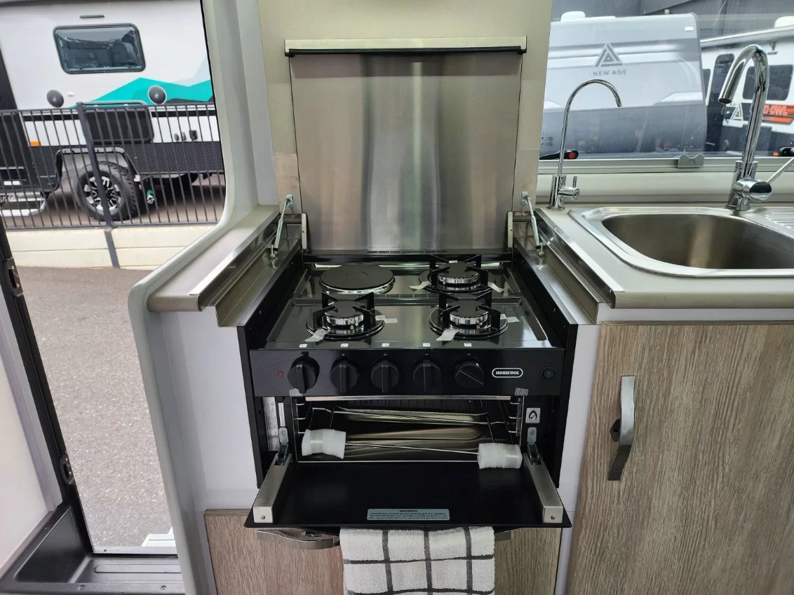 NEW 2025 SNOWY RIVER SRT18F 2 BUNKS caravan