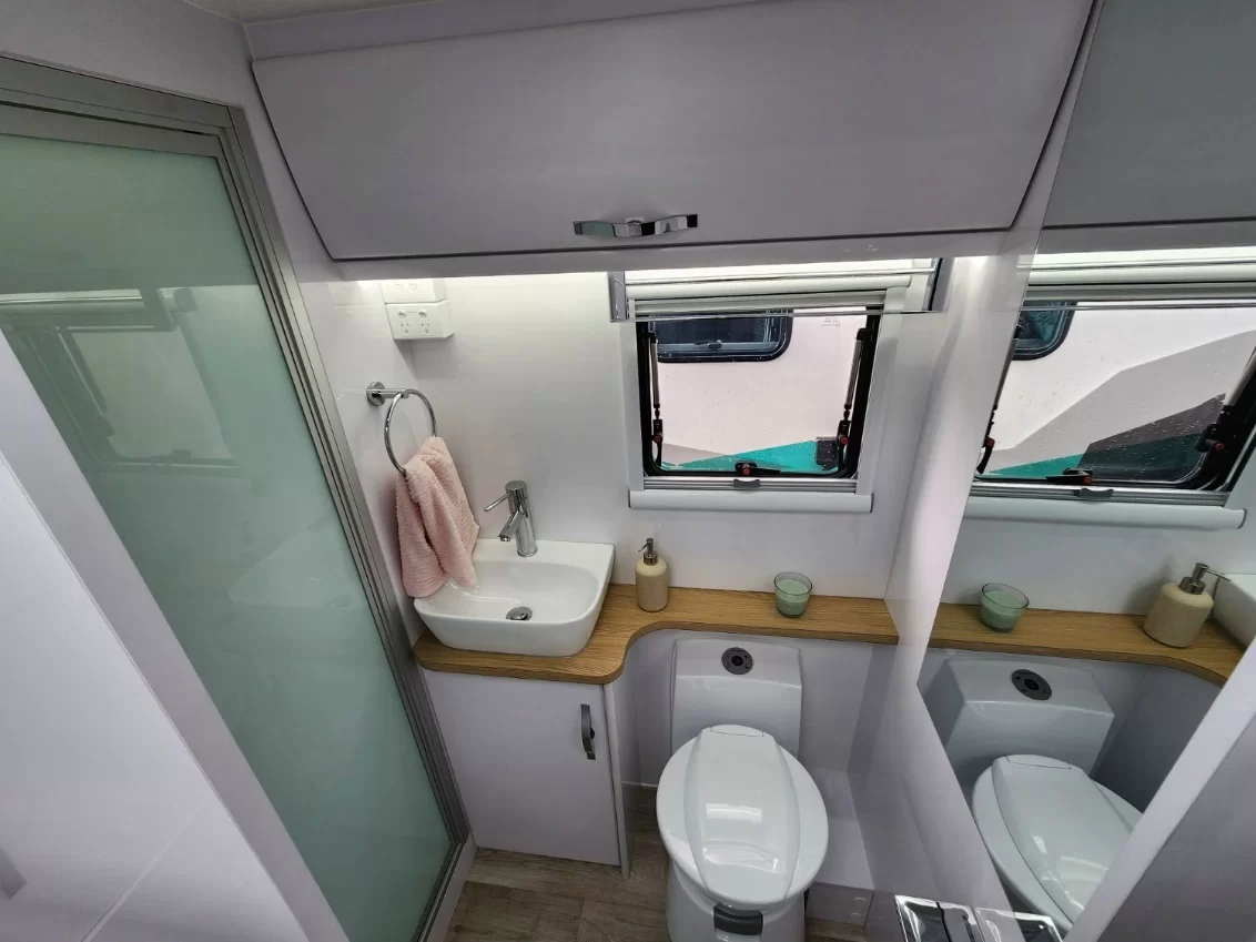 NEW 2025 SNOWY RIVER SRC20F 2 BUNKS caravan