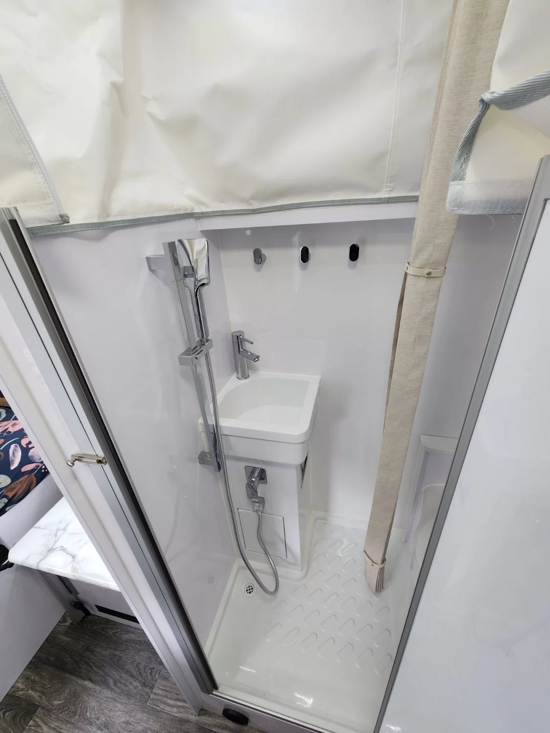 NEW 2025 SNOWY RIVER SRH13 caravan