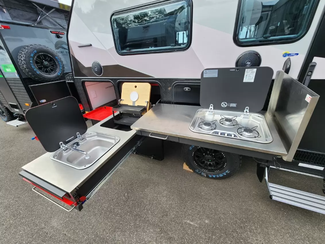 NEW 2025 SNOWY RIVER SRH13