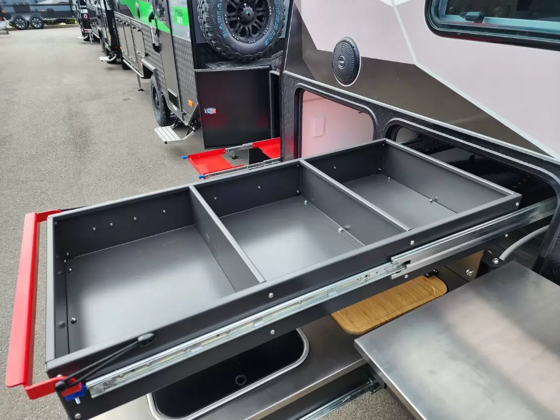 NEW 2025 SNOWY RIVER SRH13