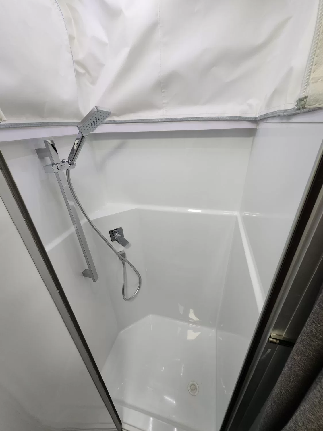 NEW 2025 SNOWY RIVER SRH16F 1 BUNK caravan