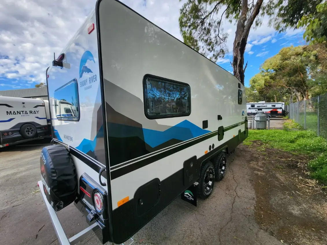 NEW 2025 SNOWY RIVER SRC19E