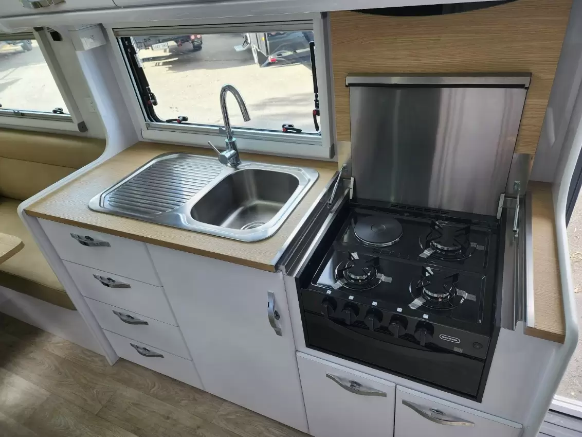 NEW 2025 SNOWY RIVER SRC19E