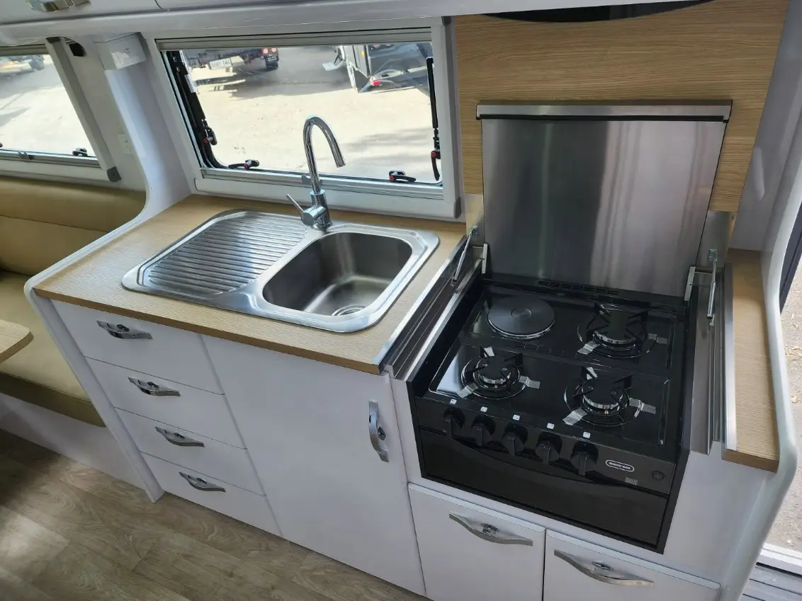 NEW 2025 SNOWY RIVER SRC19E
