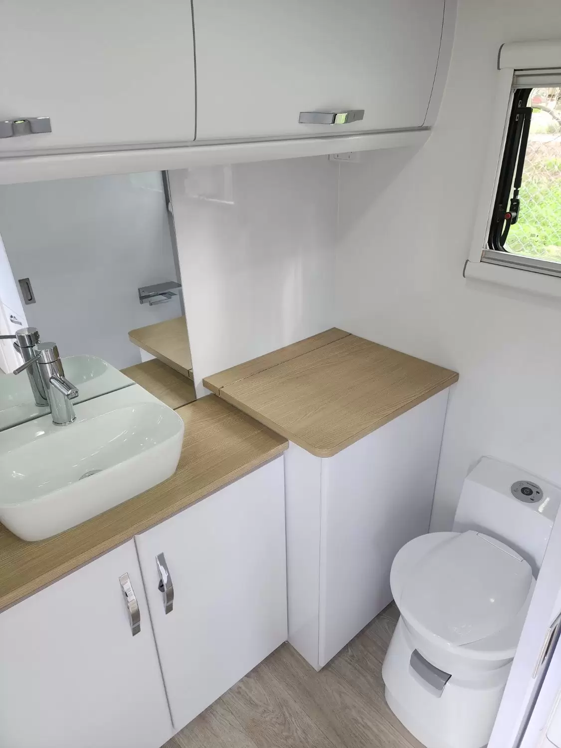 NEW 2025 SNOWY RIVER SRC19E