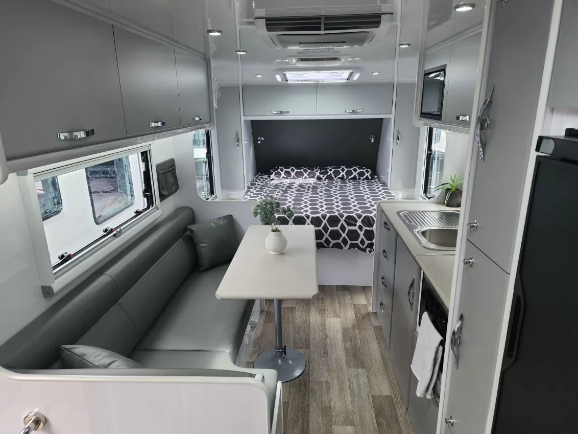 NEW 2025 SNOWY RIVER SRT20 caravan