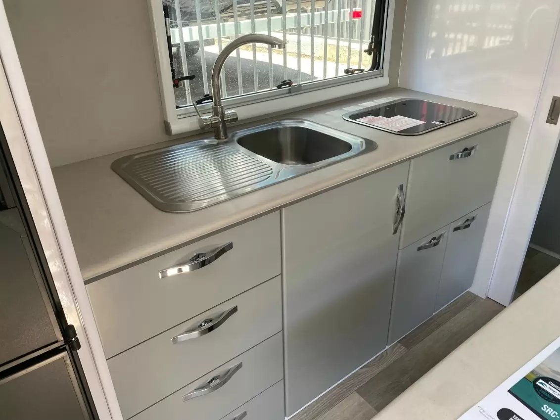 NEW 2025 SNOWY RIVER SRC16