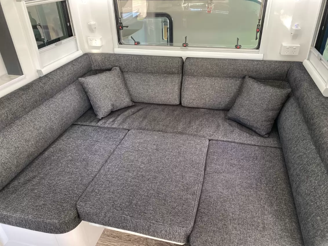 NEW 2025 SNOWY RIVER SRC21S