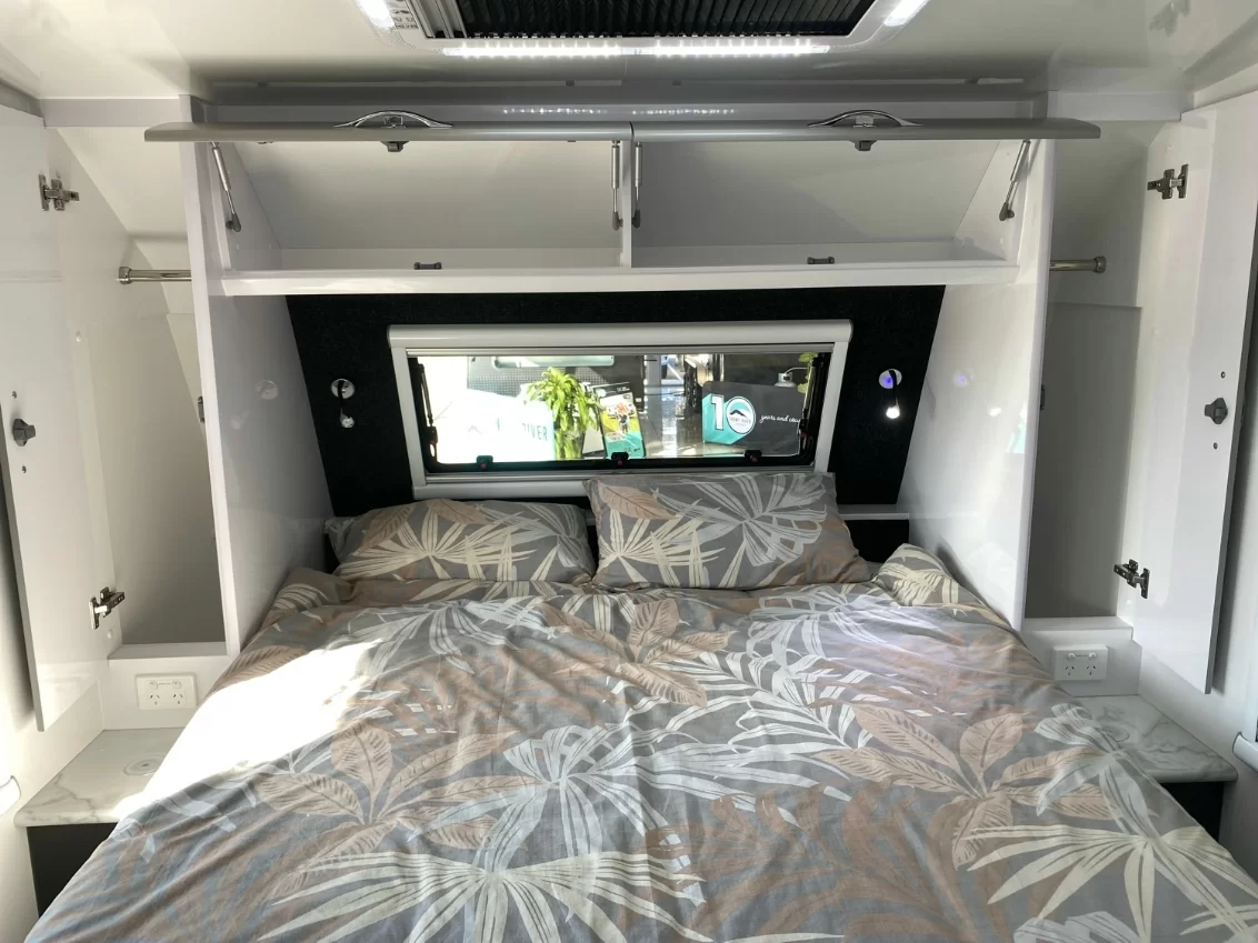 NEW 2025 SNOWY RIVER SRC21S caravan