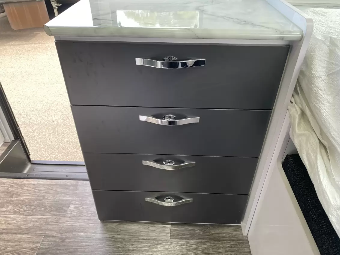 NEW 2025 SNOWY RIVER SRH13